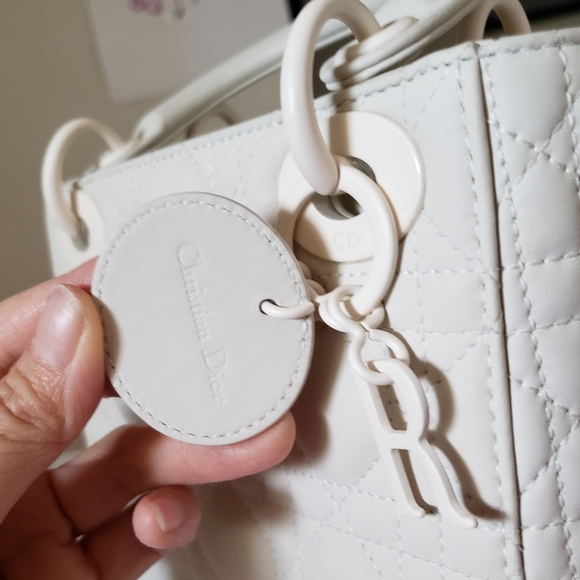 Lady dior mini ultra matte ivory bag - Picture 2 of 8